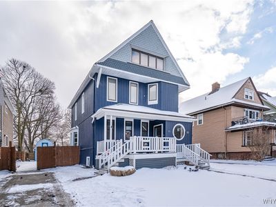 65 Russell St, Buffalo, NY, 14214