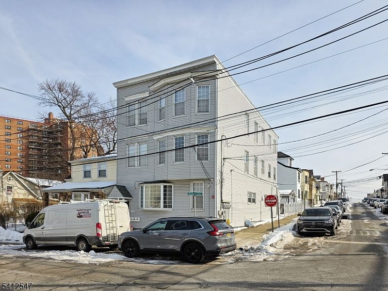 1st image of 80 Newark Ave