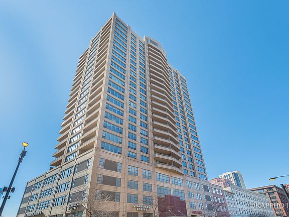 4th image of 200 N Jefferson St APT 2310
