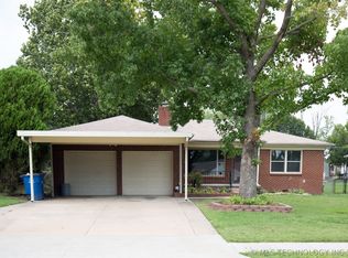 6115 E 4th Pl, Tulsa, OK 74112