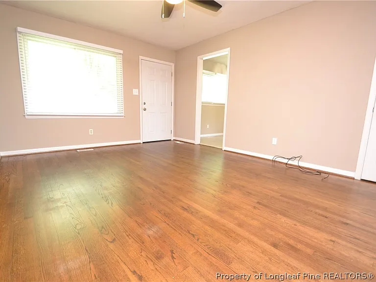 5131 Lundy Dr — Photo 4