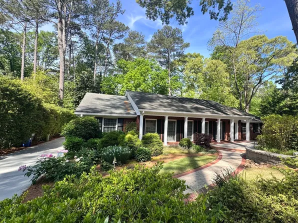 2898 Sequoyah Dr NW, Atlanta, GA 30327