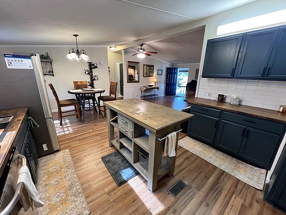 3rd image of 1204 Alicia Ann Dr #3
