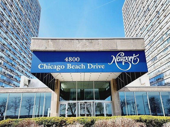 2nd image of 4800 S Chicago Beach Dr APT 1704S