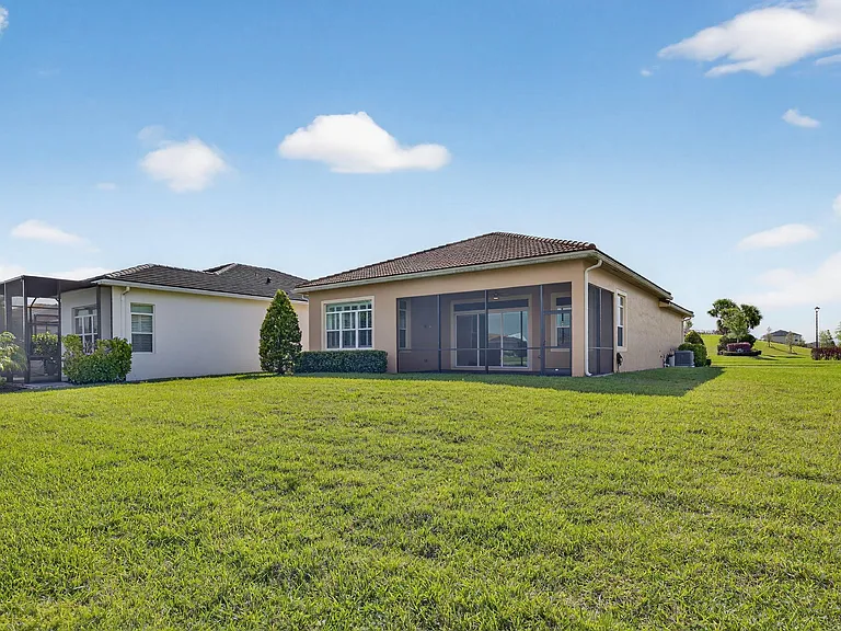 9318 SW Miracoli Way — Photo 42