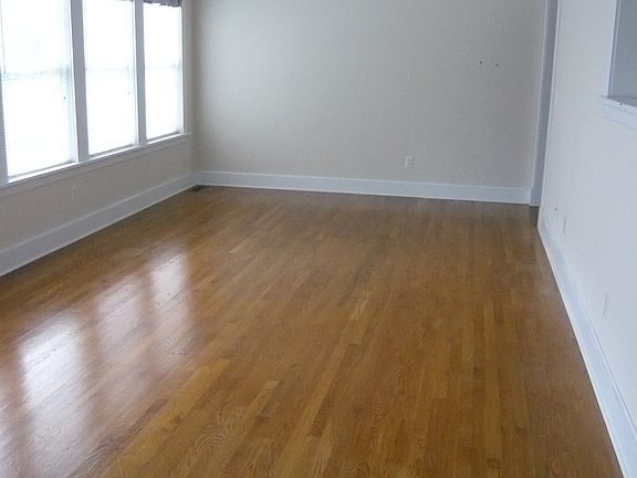4th image of 6566 Miami Ave