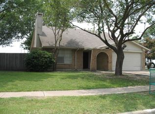 102 Village Dr, Lewisville, TX 75067