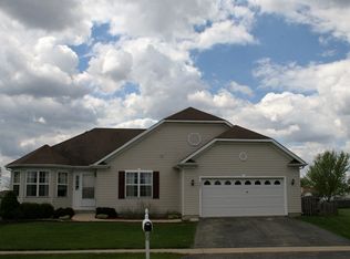 581 Larson Ln, Dekalb, IL 60115