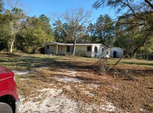 107 Plum Ave, Freeport, FL 32439