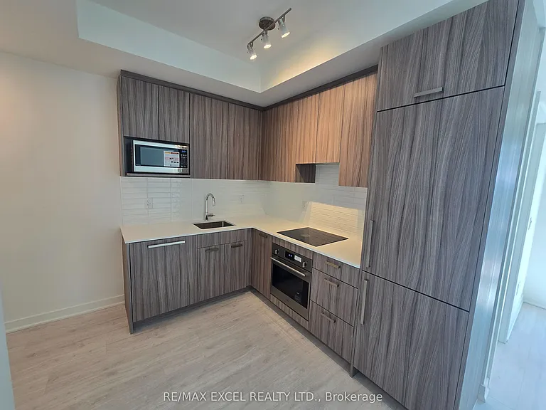 75 Curlew Dr #23 — Photo 5