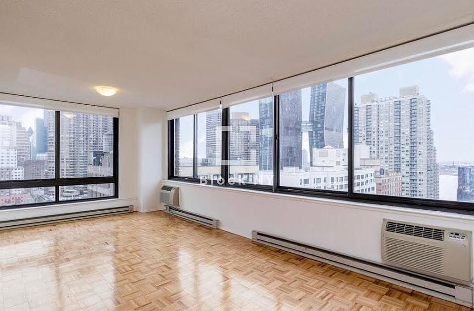 1st image of 303 E 33rd St APT 7J