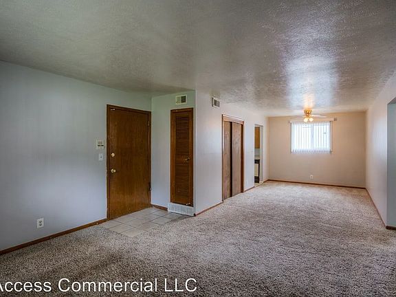 3rd image of 2528 S 60th St APT 1