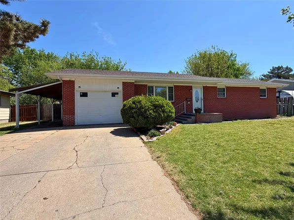 2412 Webster Ave, Dodge City, KS 67801