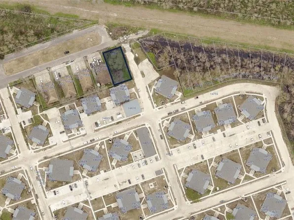 15550 Dwyer Blvd, New Orleans, LA 70129