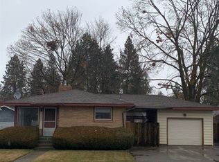 1227 E 37th Ave, Spokane, WA 99203