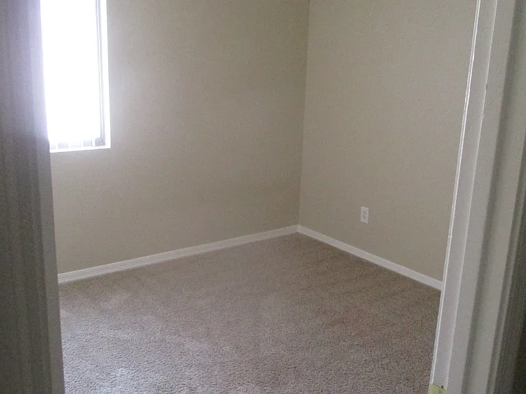 6701 E Shamrock St — Photo 13