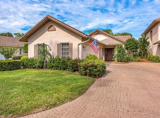 208 Edgemere Way S, Naples, FL 34105