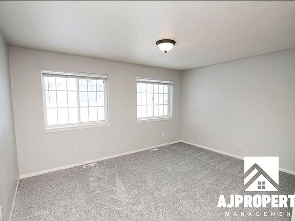 5th image of 4907 S Tennis Ln