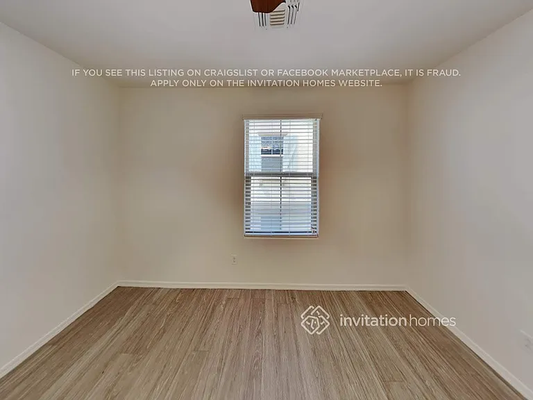 496 N Ranger Trl — Photo 16