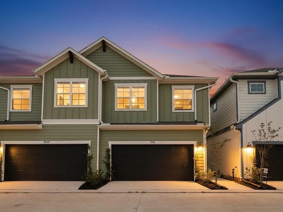 1518 Colonial Gorge Dr