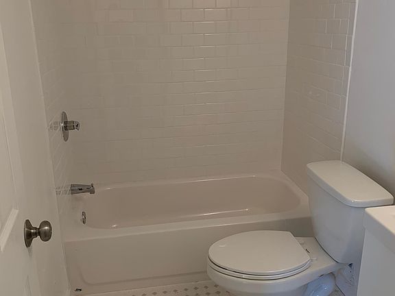 4th image of 650 Virginia Park St APT 102