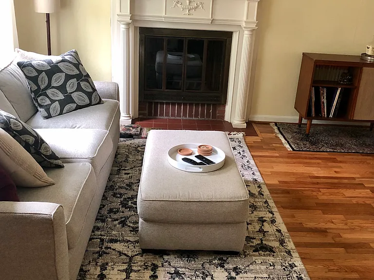 937 Silvoor Ln — Photo 1