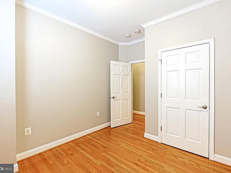 1535 Gales St NE — Photo 15