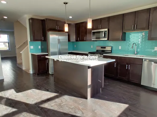 478 Fulton St #2T, Medford, MA 02155