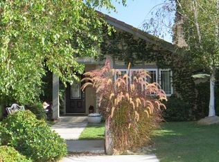 20408 Tuba St, Chatsworth, CA 91311