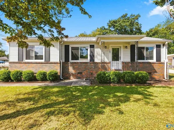 103 Hendrix St, Oneonta, AL 35121