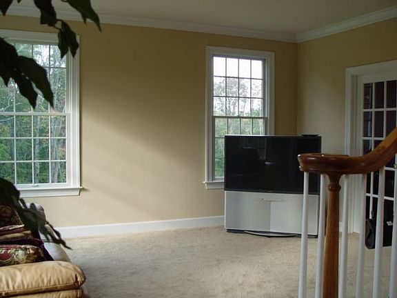 3rd image of 222 Williams Ave
