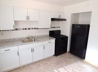 3118 N 76th St APT 1, Milwaukee, WI 53222
