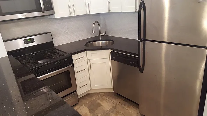 Rented by Manhattan Spaces | media 7