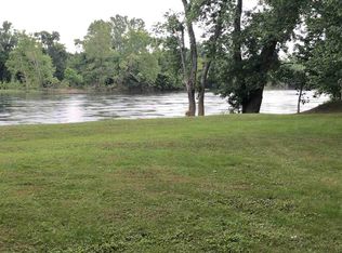 Warren Ferry Rd, Scottsville, VA 24590