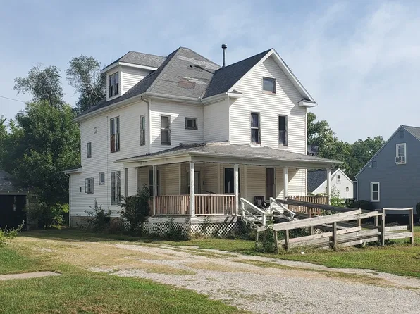 255 E Concord St, Sheldon, IL 60966