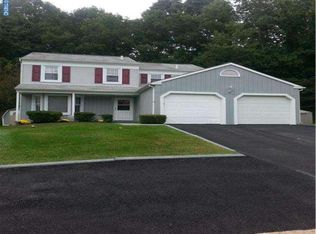 1318 Spellman Dr, Downingtown, PA 19335