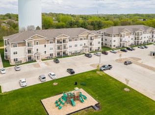 Hidden Creek Apartments, Cedar Rapids, IA 52402