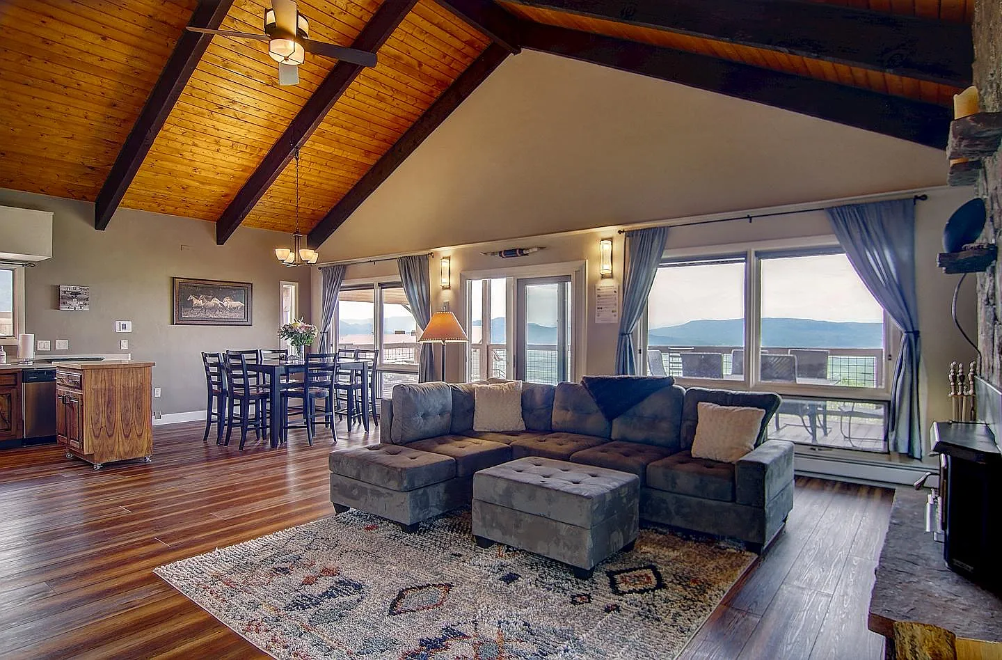 3 bed, 1500 sqft, $4,000 — Photo 4