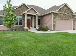514 NE 51st Ct, Ankeny, IA 50021
