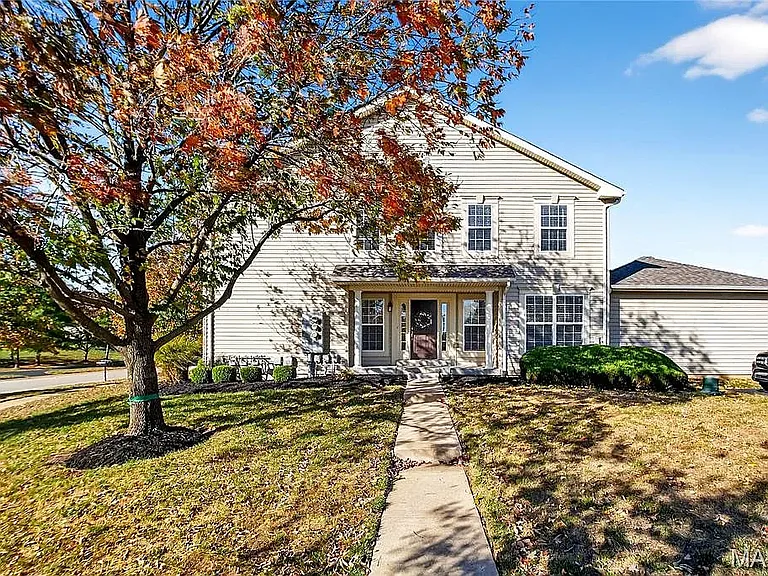 480 Coachgate Ct — Photo 1