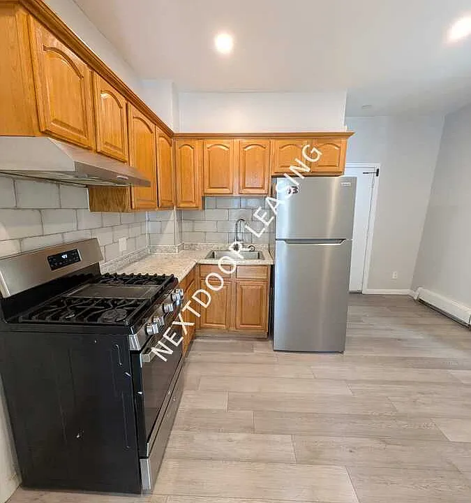 90 W 20th St #1M