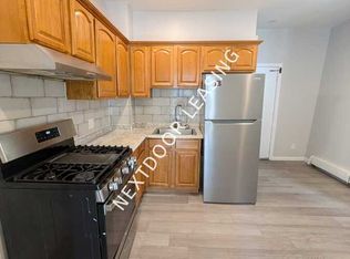 90 W 20th St #1M, Bayonne, NJ 07002