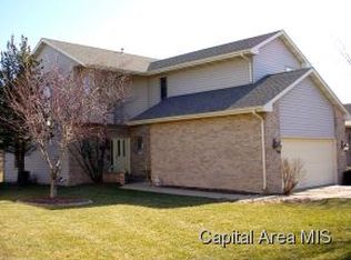 3220 Eagle Watch Dr, Springfield, IL 62711
