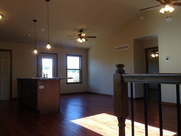 GREAT ROOM FROM TOP OF STARS