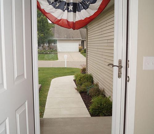 3rd image of 256 Barrington Cir #92