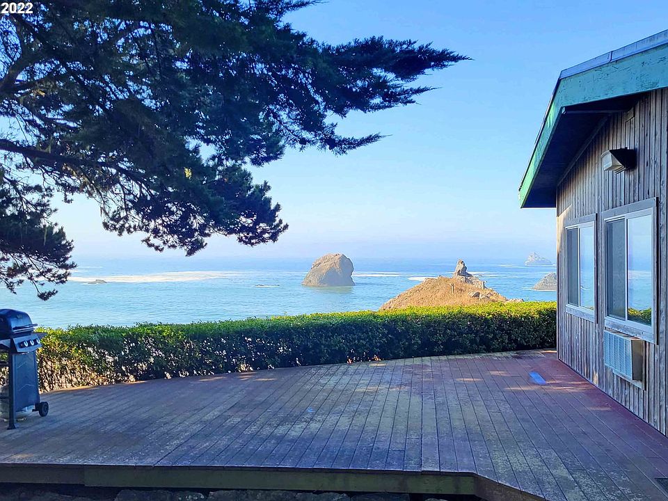 17530 Highway 101 N, Brookings, OR 97415 MLS 22562882 Zillow