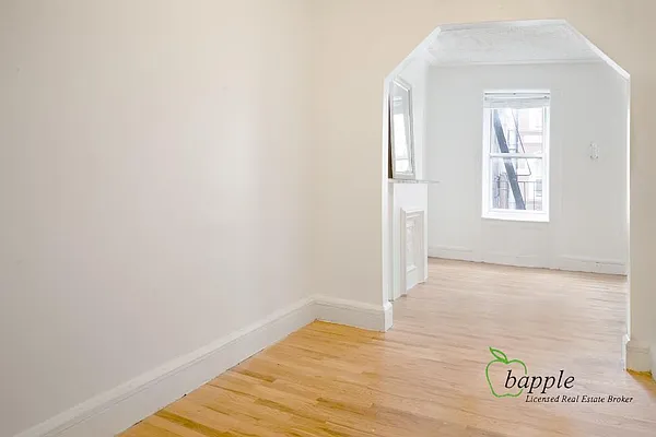 Rented by Bapple | media 23