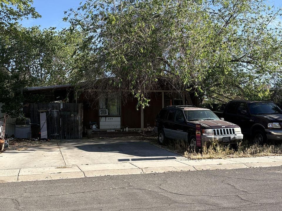 1st image of 229 Thunderbird Ave