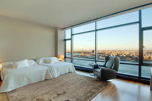 Rented by Corcoran | media 12