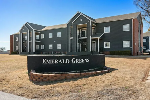 Emerald Greens